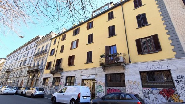 appartamento in vendita a Milano in zona Bocconi