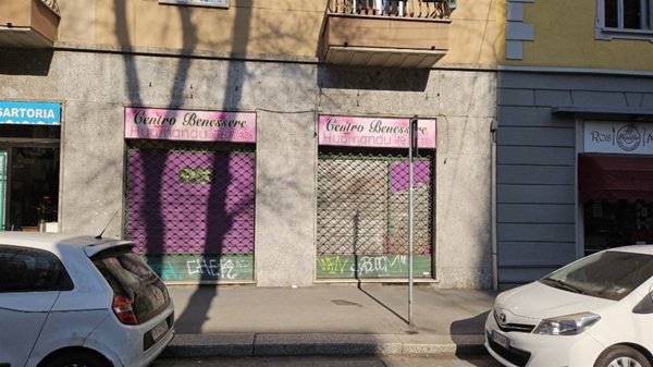 negozio in vendita a Milano in zona Sempione