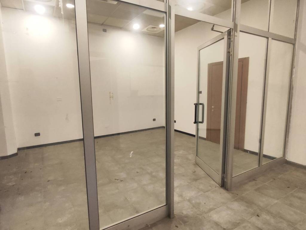 negozio in vendita a Milano