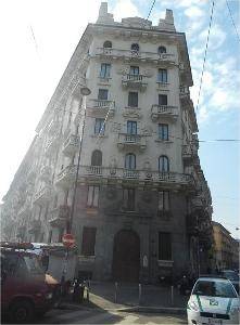 negozio in vendita a Milano in zona Isola