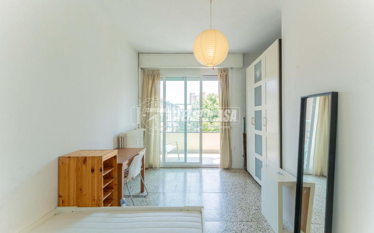 appartamento in vendita a Milano in zona Segnano