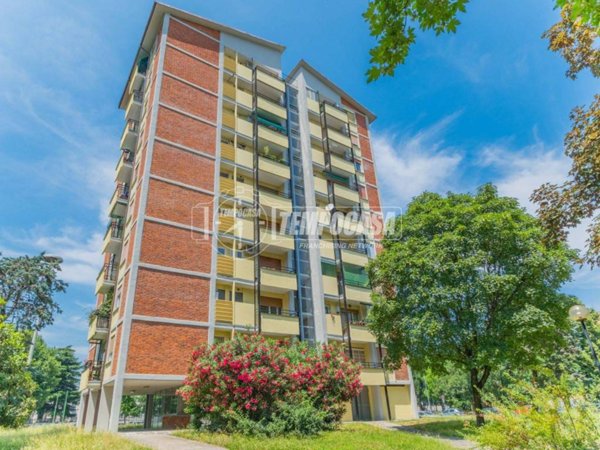 appartamento in vendita a Milano in zona Niguarda