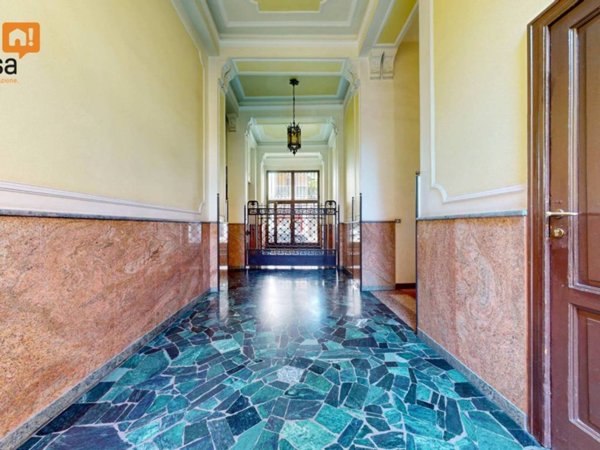 appartamento in vendita a Milano in zona Loreto
