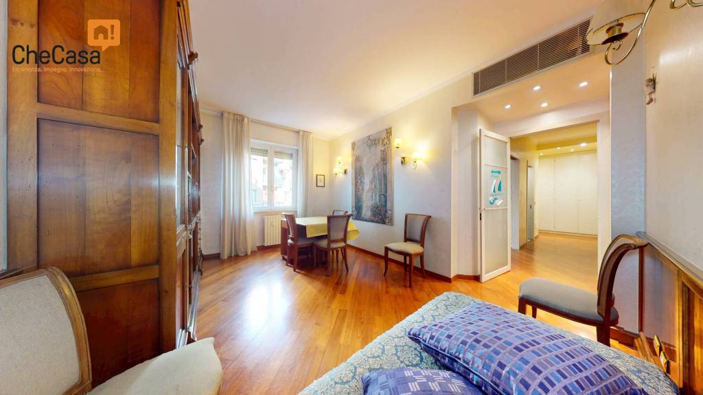 appartamento in vendita a Milano in zona Loreto