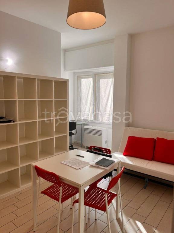 appartamento in vendita a Milano in zona Città Studi