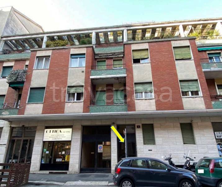 appartamento in vendita a Milano in zona Piazzale Lodi