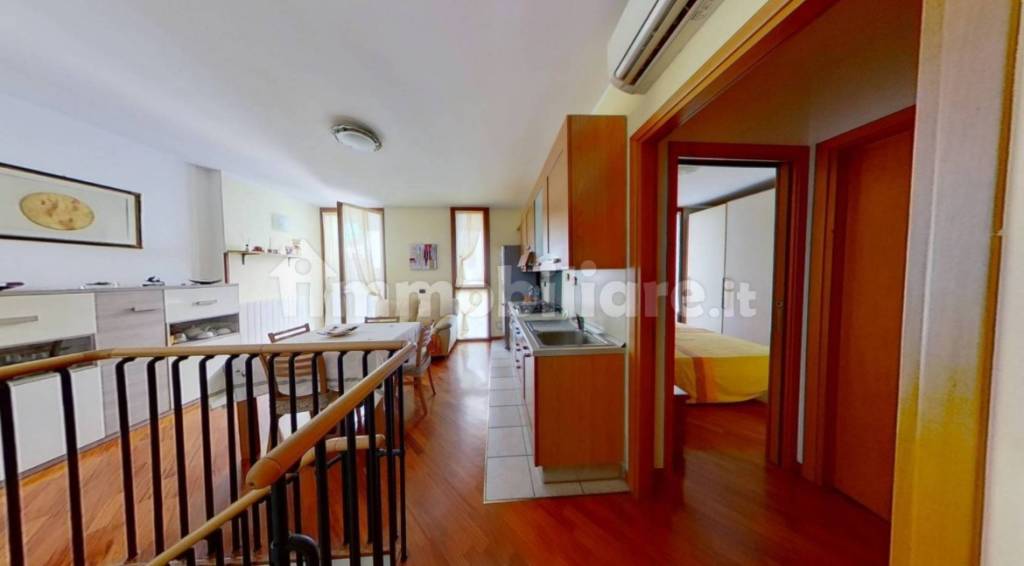 appartamento in vendita a Milano in zona Quinto Romano