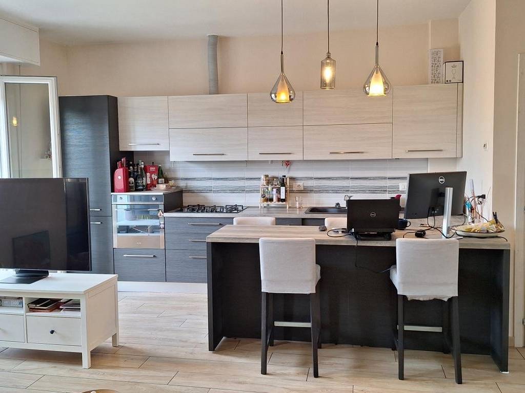 appartamento in vendita a Milano in zona Comasina