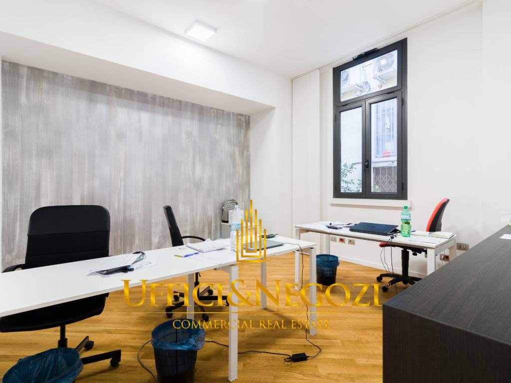 ufficio in vendita a Milano in zona Sempione