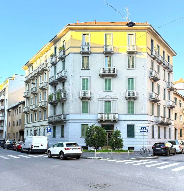 appartamento in vendita a Milano in zona Città Studi