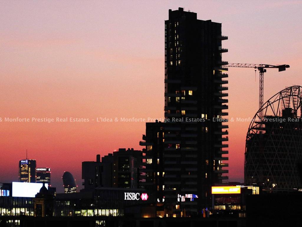 appartamento in vendita a Milano in zona Centro Direzionale