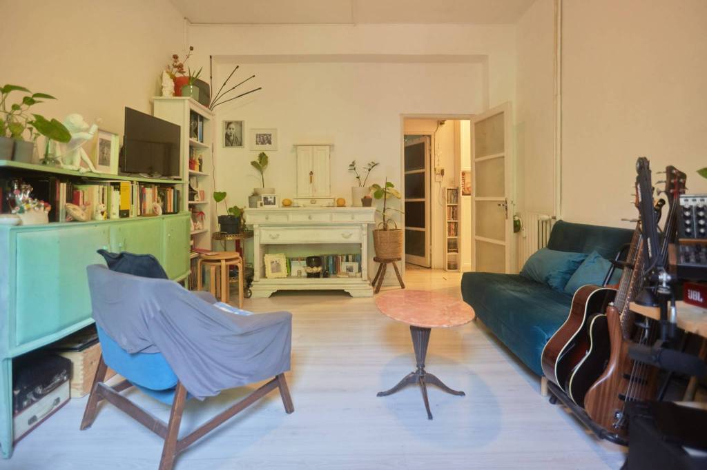 appartamento in vendita a Milano in zona Vigentino