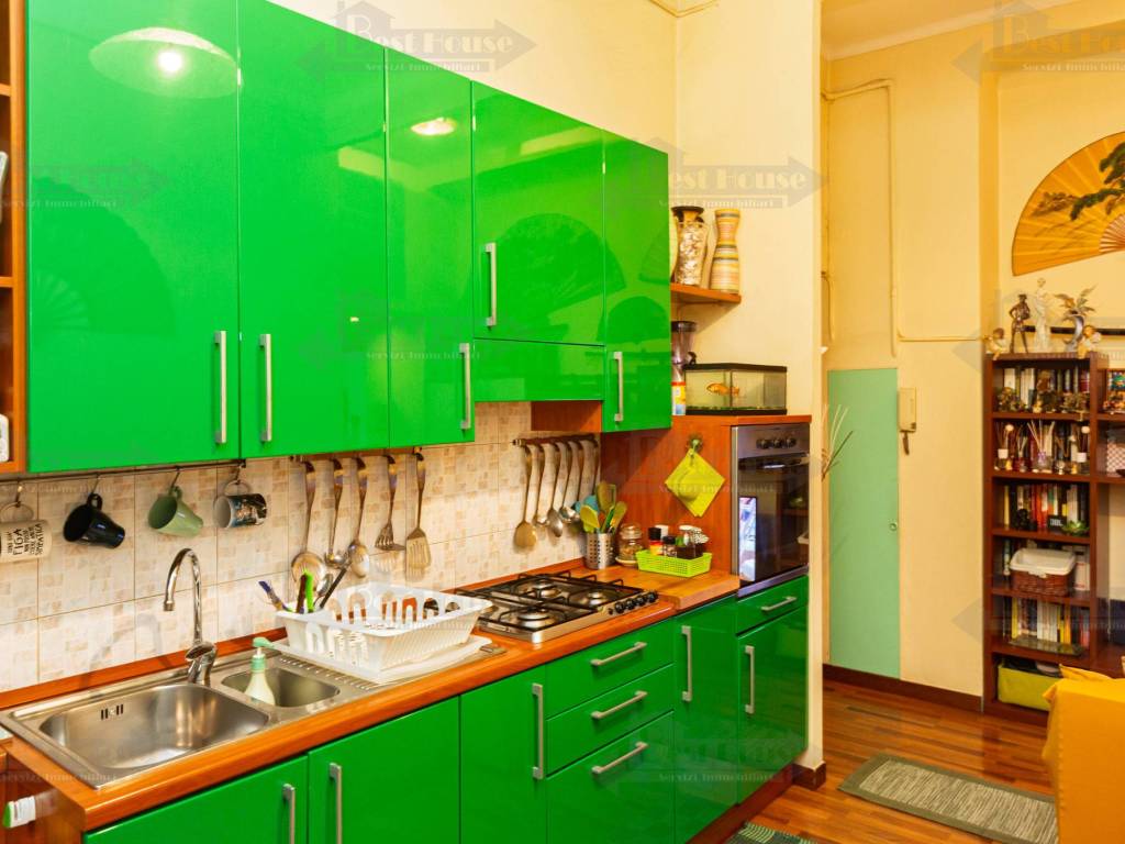 appartamento in vendita a Milano in zona Città Studi