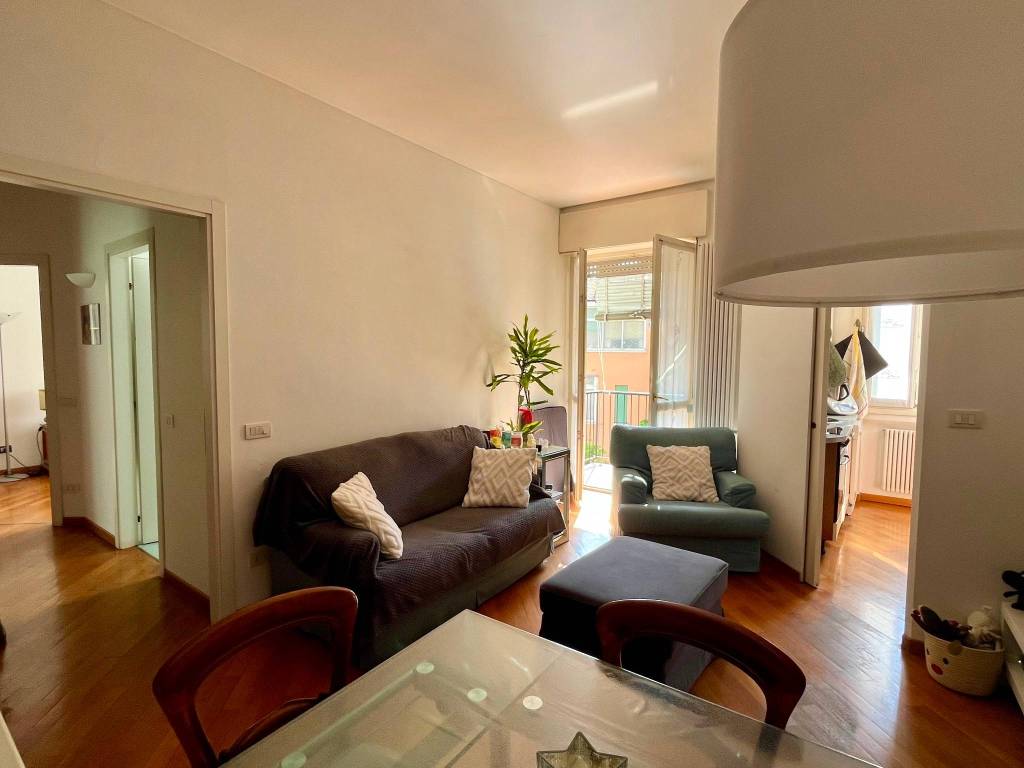 appartamento in vendita a Milano in zona Solari