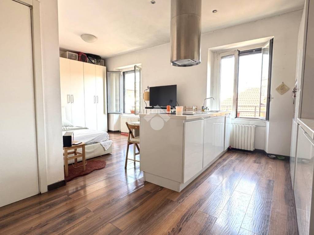 appartamento in vendita a Milano in zona Centro Direzionale