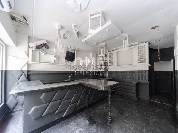 negozio in vendita a Milano