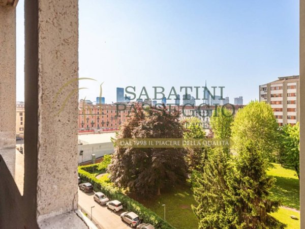 appartamento in vendita a Milano in zona Isola