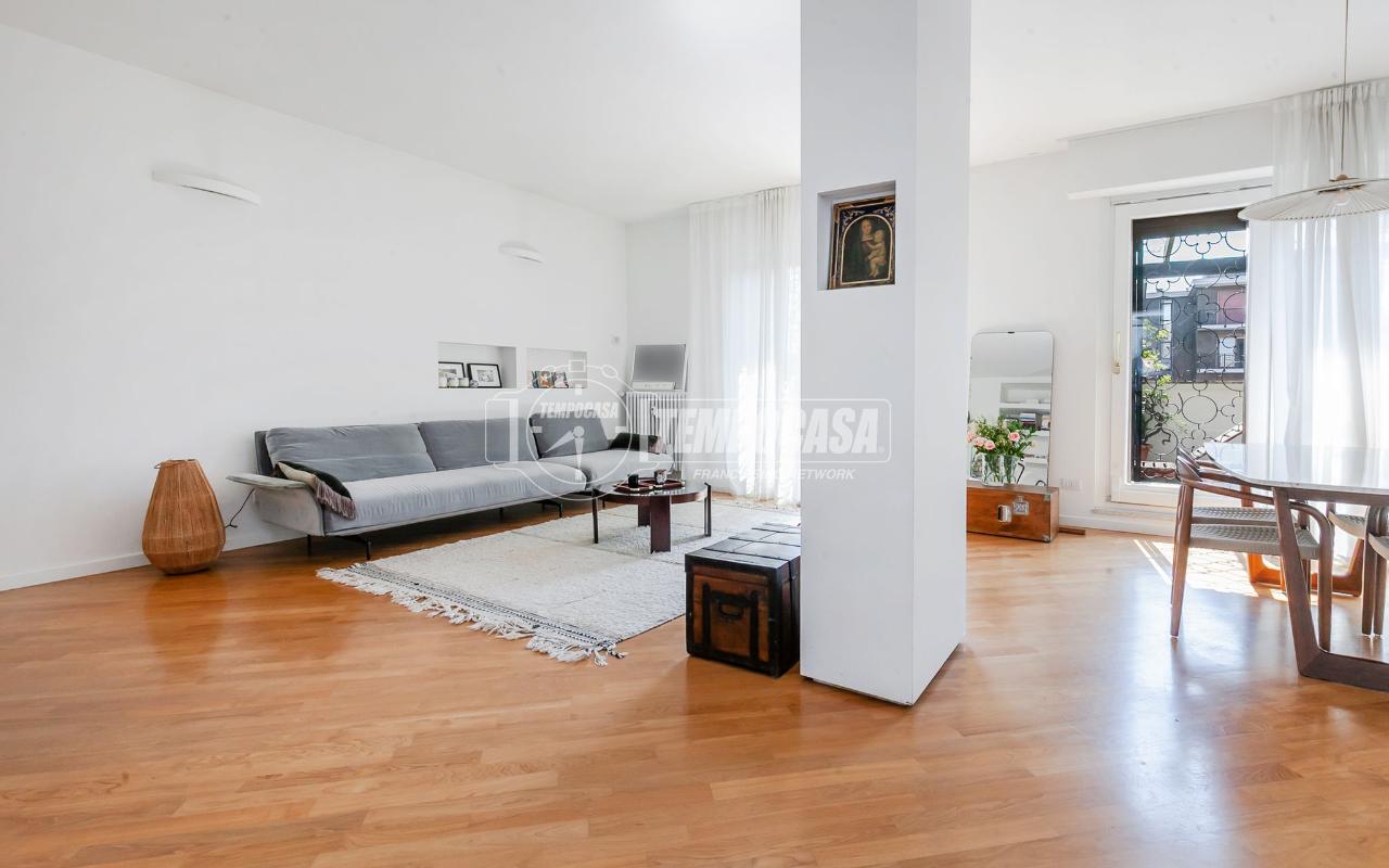 appartamento in vendita a Milano in zona San Siro