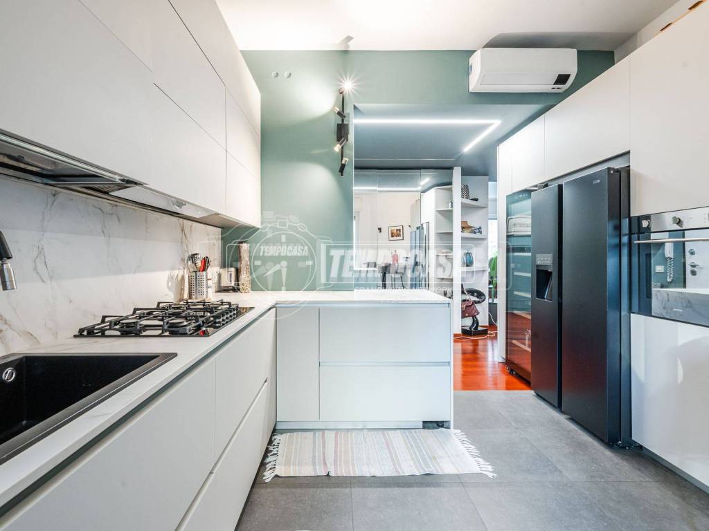 appartamento in vendita a Milano