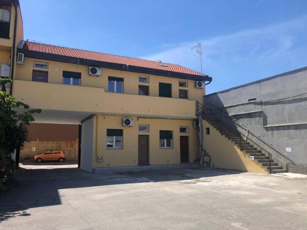 appartamento in vendita a Milano in zona Affori