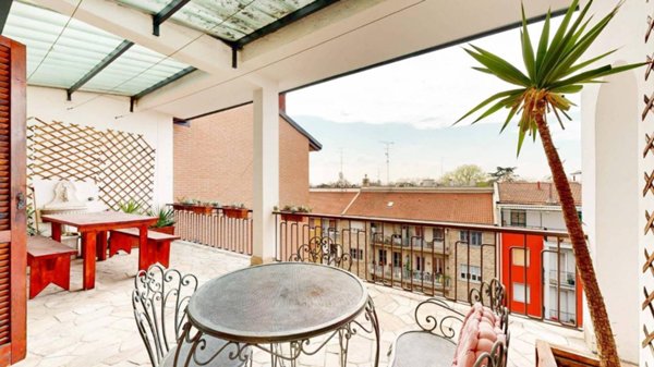 appartamento in vendita a Milano in zona Loreto
