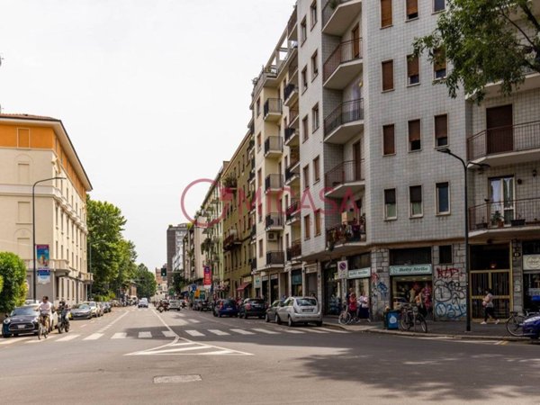 negozio in vendita a Milano in zona Isola