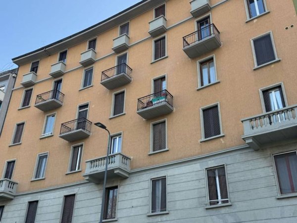 appartamento in vendita a Milano in zona Stadera