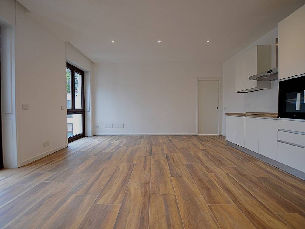 appartamento in vendita a Milano in zona Centro Direzionale
