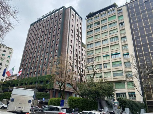 appartamento in vendita a Milano in zona Centro Direzionale