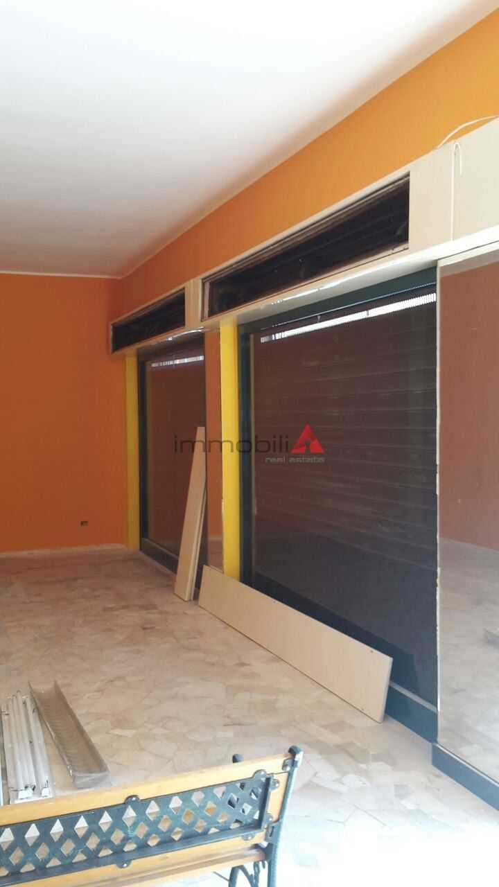 negozio in vendita a Milano