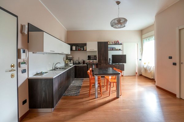appartamento in vendita a Milano in zona Vigentino
