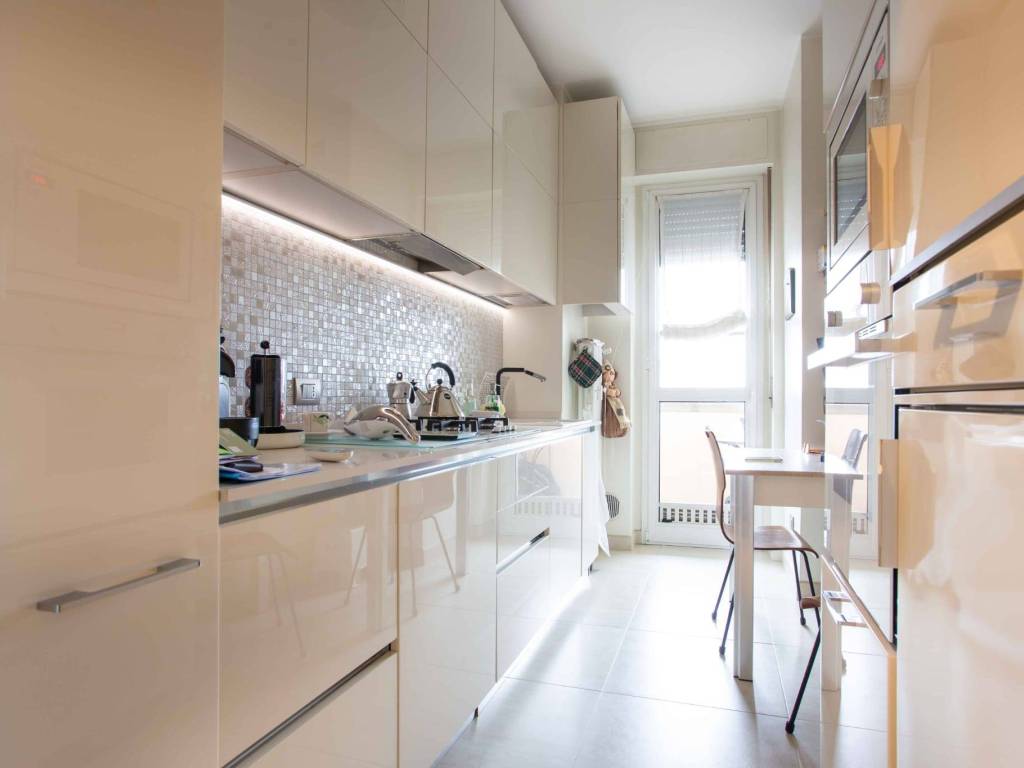 appartamento in vendita a Milano in zona Vigentino