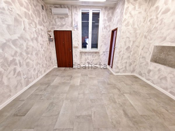 appartamento in vendita a Milano in zona Baggio