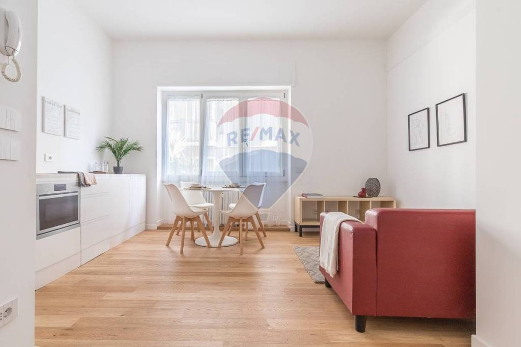 appartamento in vendita a Milano in zona Maggiolina