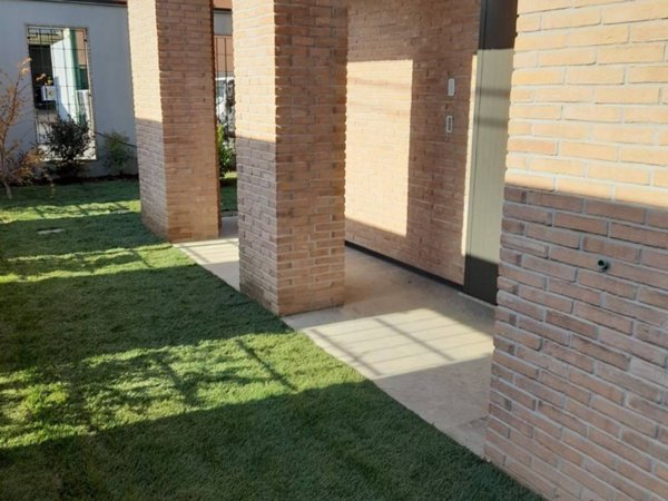 appartamento in vendita a Milano in zona Corvetto