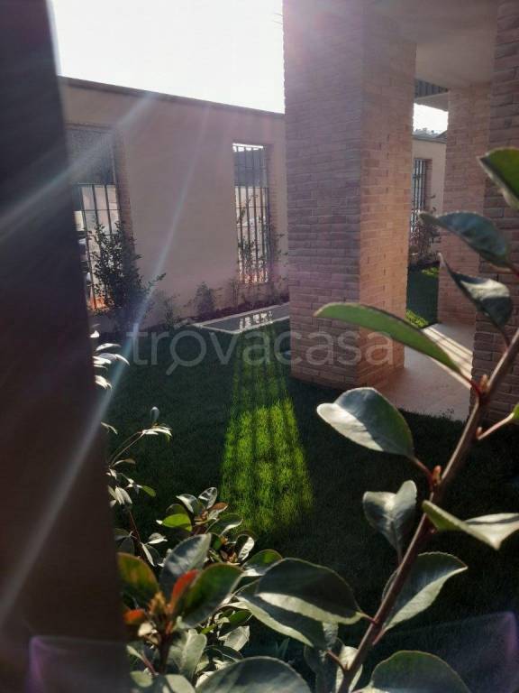 appartamento in vendita a Milano in zona Corvetto