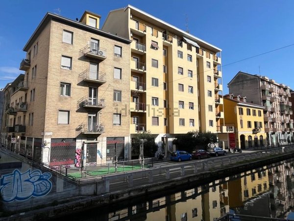 appartamento in vendita a Milano in zona Porta Genova