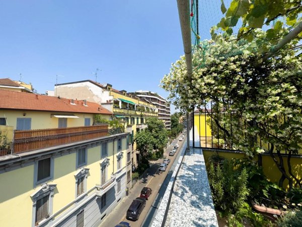 appartamento in vendita a Milano in zona Isola