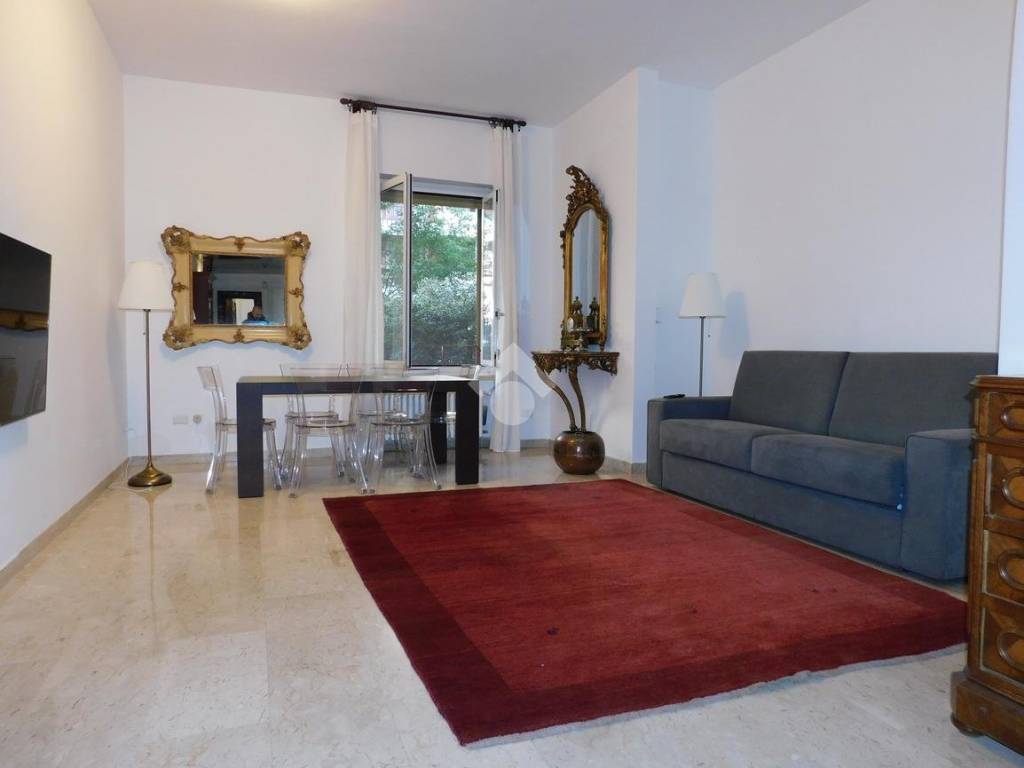 appartamento in vendita a Milano in zona Solari