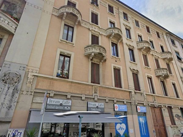 appartamento in vendita a Milano in zona Centro Direzionale