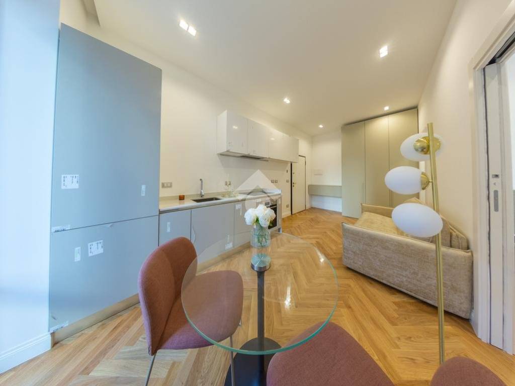 appartamento in vendita a Milano in zona Isola