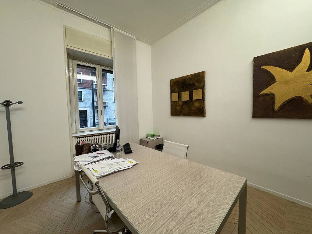 appartamento in vendita a Milano in zona Centro Direzionale