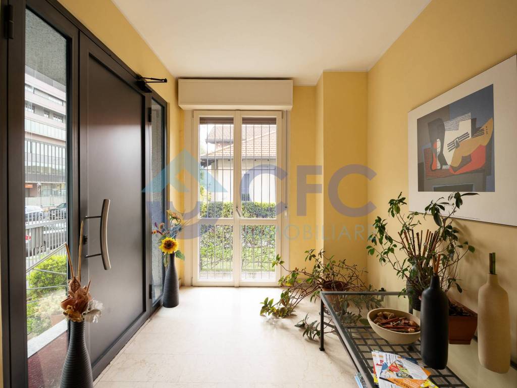 ufficio in vendita a Milano in zona Isola