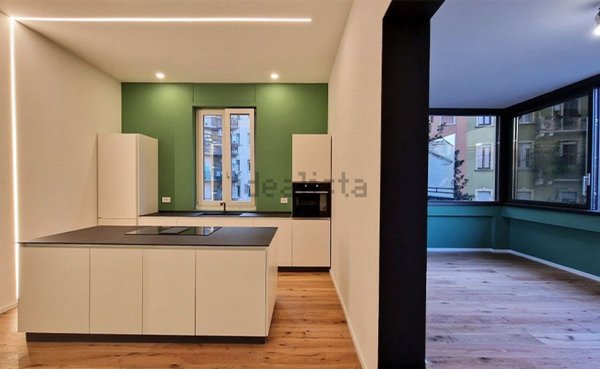 appartamento in vendita a Milano in zona Porta Venezia