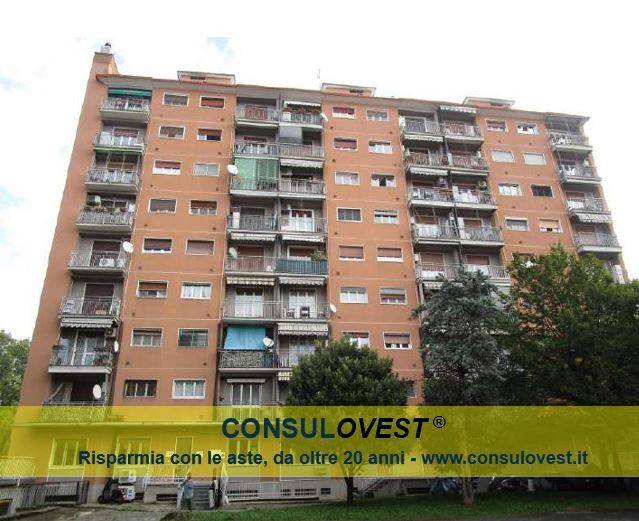 appartamento in vendita a Milano in zona Crescenzago