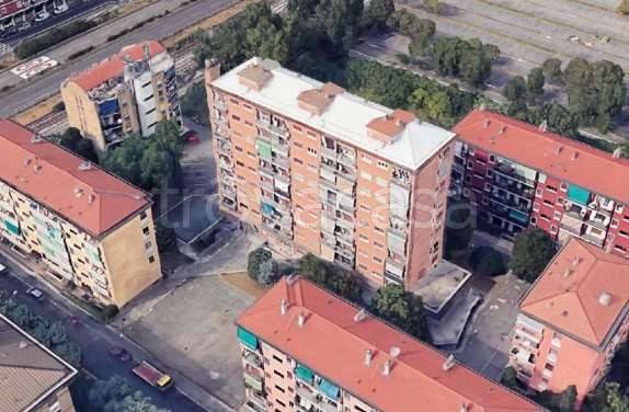 appartamento in vendita a Milano in zona Crescenzago