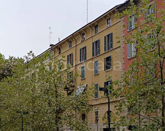 appartamento in vendita a Milano in zona Porta Nuova