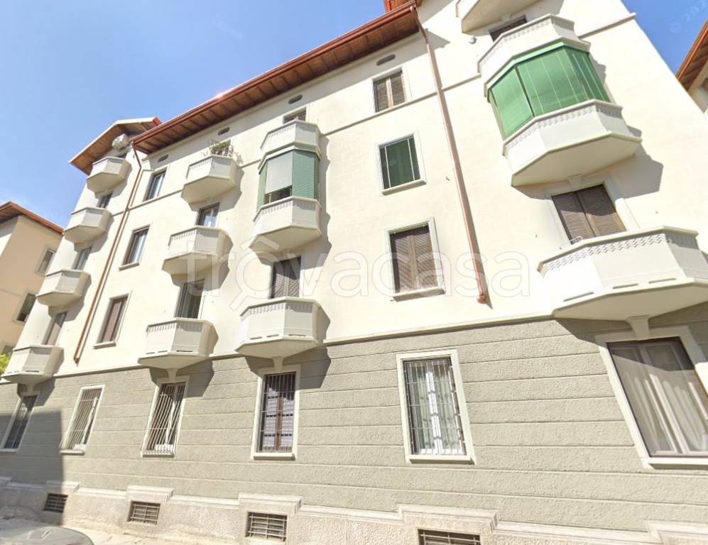 appartamento in vendita a Milano in zona Città Studi