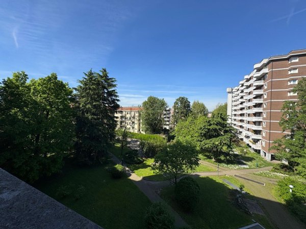 appartamento in vendita a Milano in zona Musocco