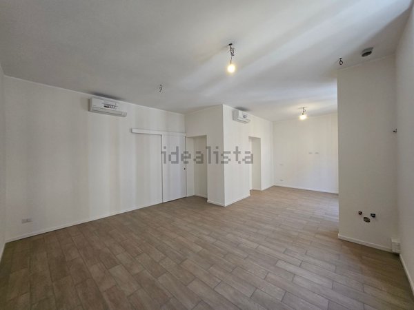 appartamento in vendita a Milano in zona Isola